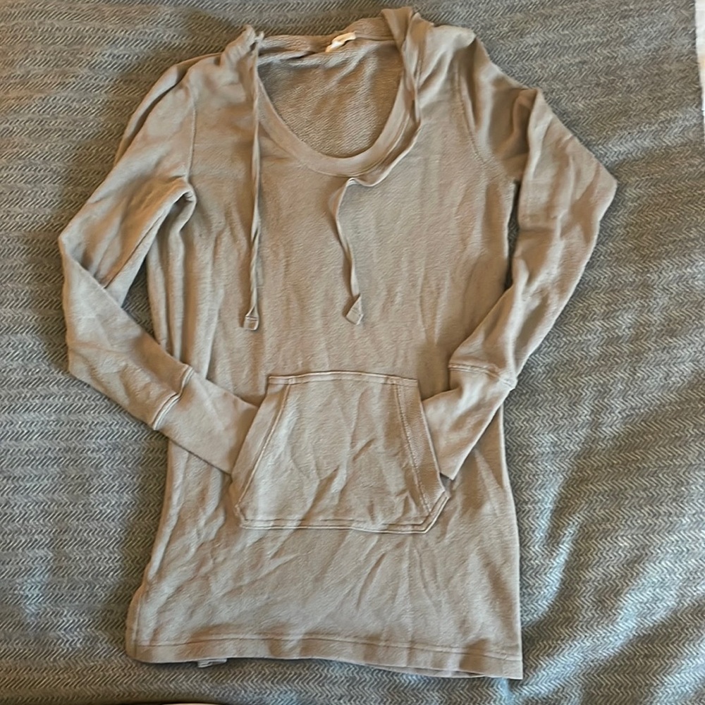 Long sleeve hoodie
